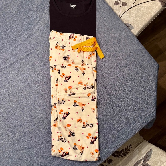 Lands End Women “Halloween” Dog and Cat Pajama Set - Picture 2 of 4